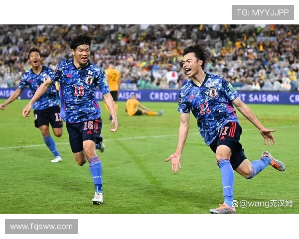 日本国家队球迷蓝武士 日本国家队球迷蓝武士