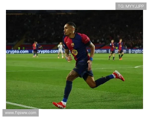 巴萨全队越踢越断线，当前阶段表现波动对赛季争冠形势产生影响